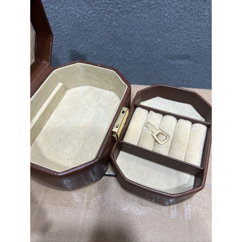 Euro Classic’s Eurobond Leather Jewelry Box Travel Case Brown With Key (READ) - Picture 11 of 14